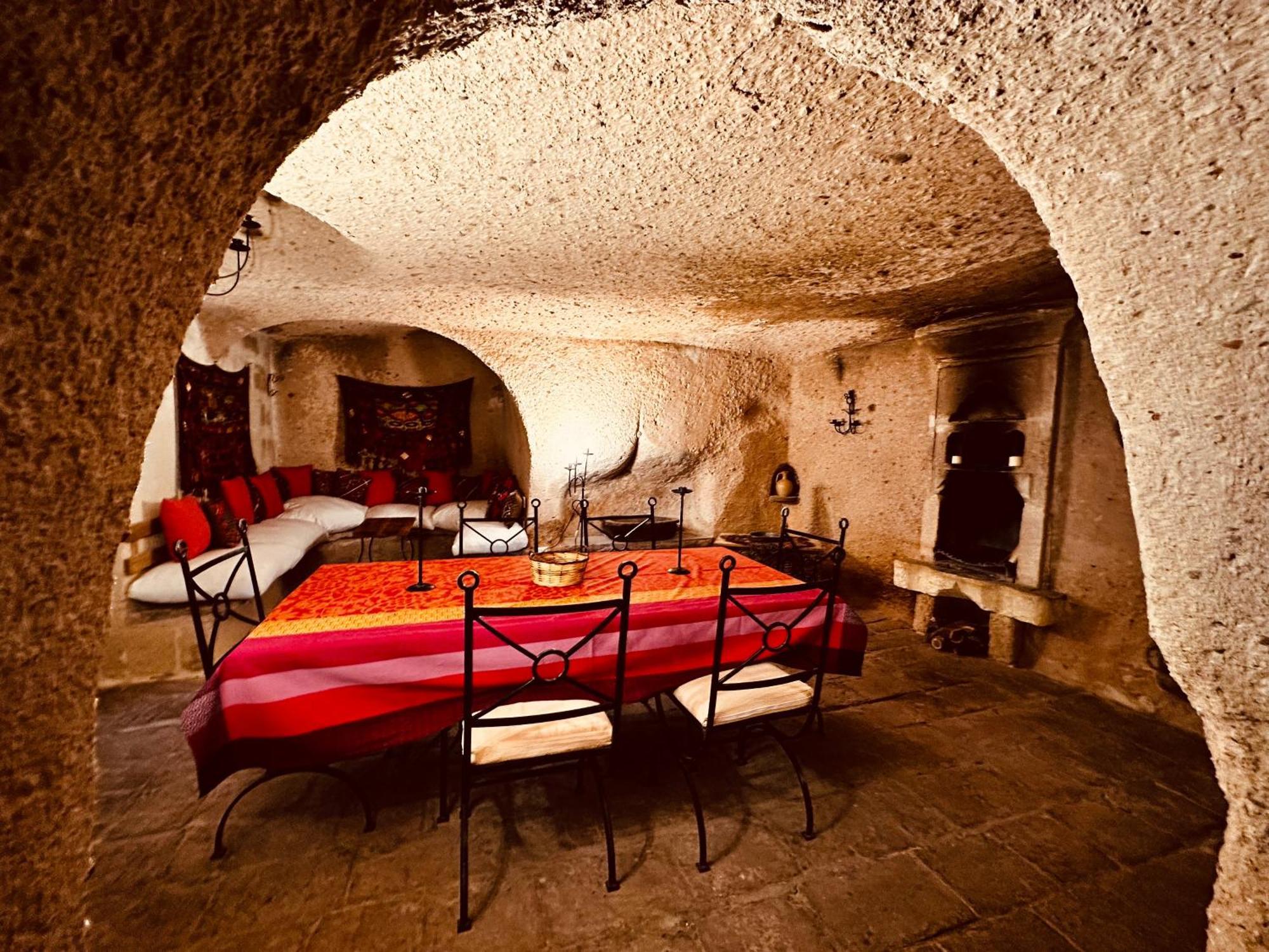 אוצ'יסר Les Maisons De Cappadoce מראה חיצוני תמונה